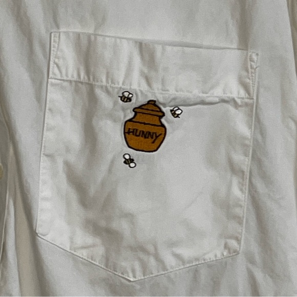 Vintage Disney Pooh Tiger embroidered size Large button down - Picture 2 of 5